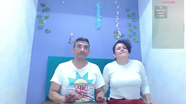 Girls: try live performances with matured performers, from dancing to quirks, in a variety of beautiful sex cams.