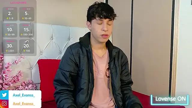 Axel__Evans from StripChat is Freechat