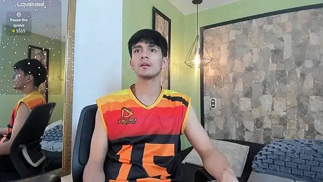 Axel_Draven from StripChat is Freechat