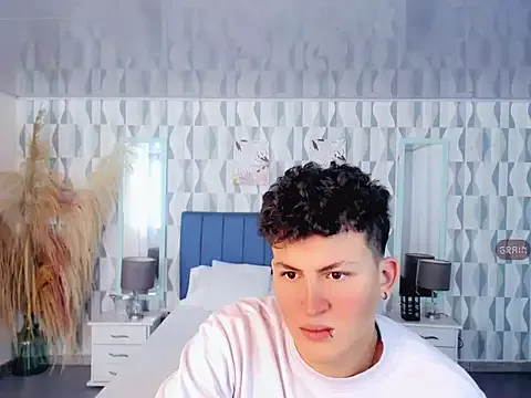 Axel_savage from StripChat