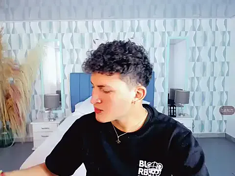 Axel_savage from StripChat