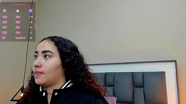 Ayla_martinez from StripChat is Freechat