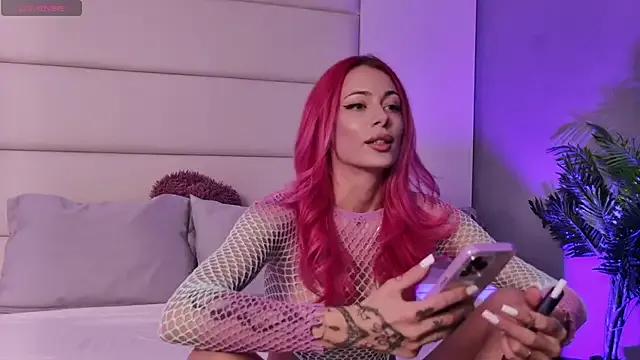 AylaPearl from StripChat