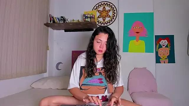 Girls: try live performances with matured performers, from dancing to quirks, in a variety of beautiful sex cams.