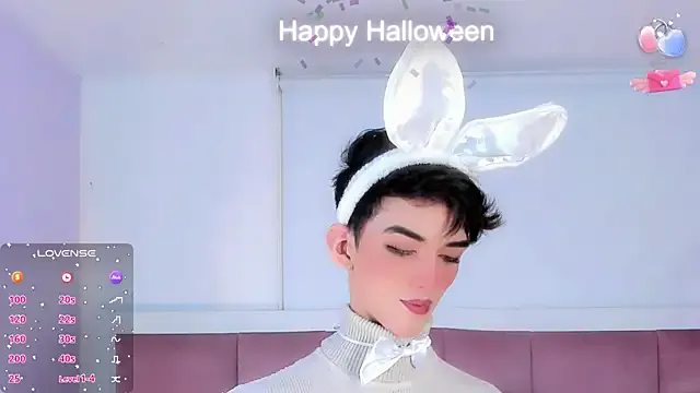 Baby_FenixTS from StripChat is Freechat