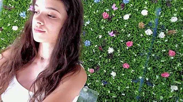 BabyAylin from StripChat
