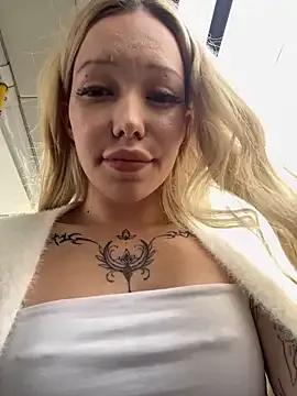 babydolll from StripChat is Freechat