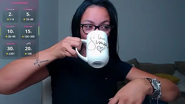 Girls: try live performances with matured performers, from dancing to quirks, in a variety of beautiful sex cams.