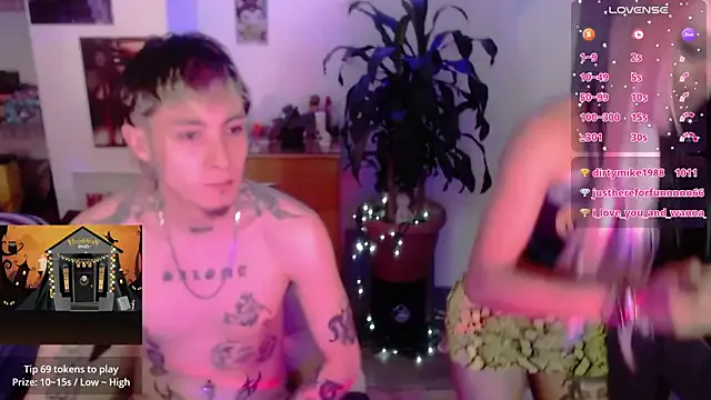 Girls: try live performances with matured performers, from dancing to quirks, in a variety of beautiful sex cams.