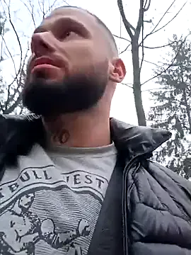 Barber33zk from StripChat is Freechat