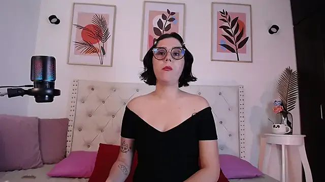 Barbie_Goddess from StripChat is Freechat