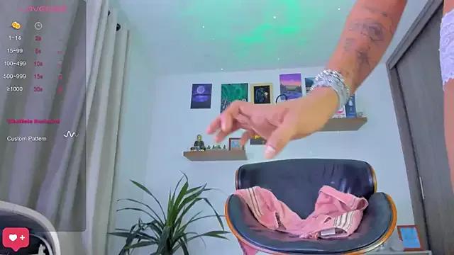 Girls: try live performances with matured performers, from dancing to quirks, in a variety of beautiful sex cams.
