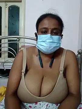 Barna_Love from StripChat is Freechat