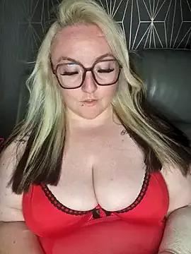 BBW_Diamond_xox from StripChat