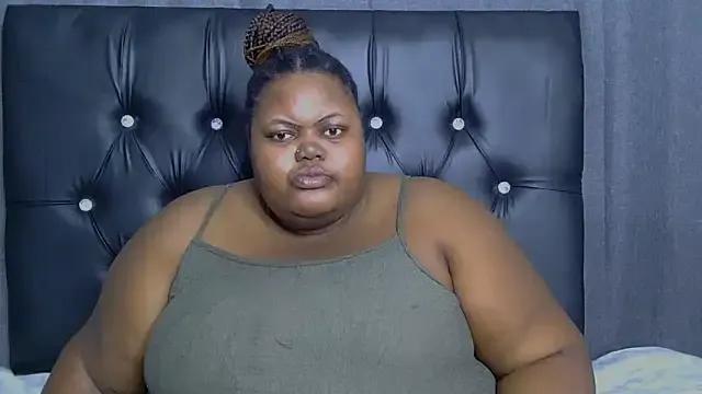 BbwEbonyQueen95 from StripChat is Freechat