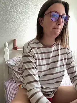 BeatriceTender from StripChat