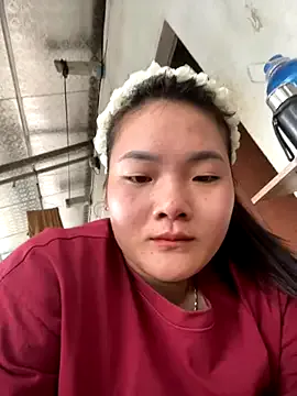 Beautiful-light22 from StripChat is Freechat