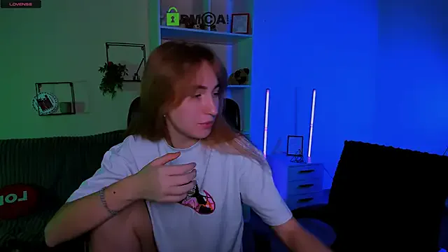 Girls: try live performances with matured performers, from dancing to quirks, in a variety of beautiful sex cams.