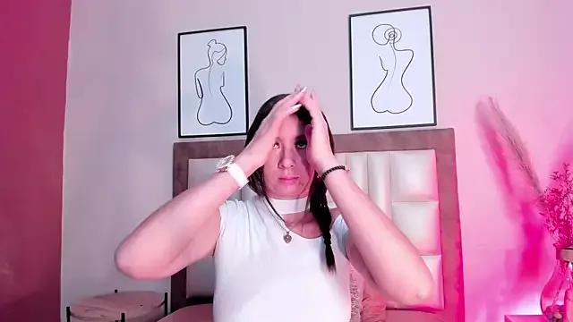 Girls: try live performances with matured performers, from dancing to quirks, in a variety of beautiful sex cams.