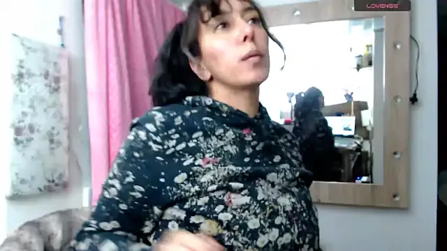 Bekkakinky from StripChat is Freechat