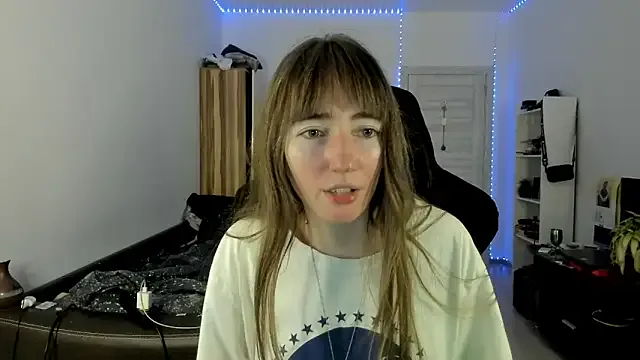 bekkawell from StripChat is Freechat