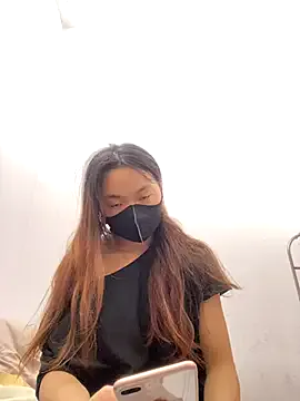 Bella-005 from StripChat is Freechat