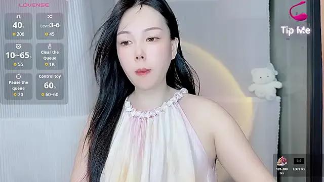 Bella_Ava from StripChat
