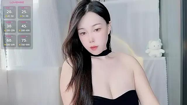 Bella_Ava from StripChat