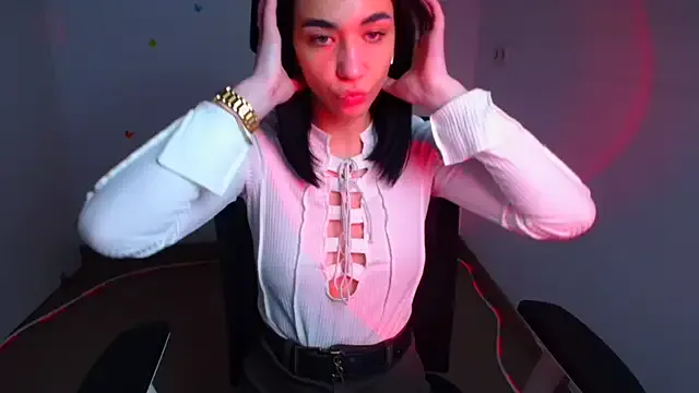 Girls: try live performances with matured performers, from dancing to quirks, in a variety of beautiful sex cams.