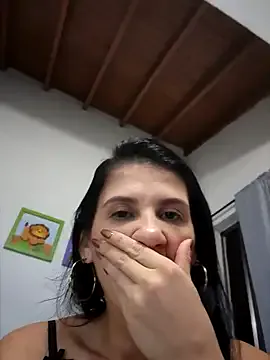 Bellabbys from StripChat is Freechat