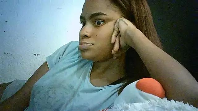 Bellabeltrann from StripChat is Freechat