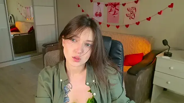 BellaSink from StripChat is Freechat