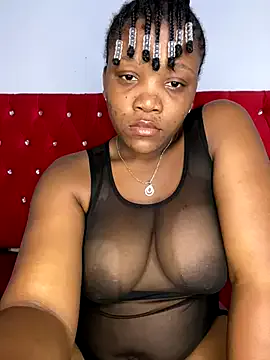 Beyoncex05 from StripChat is Freechat