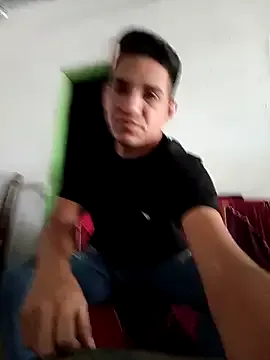 Big-breastedLatina from StripChat is Freechat