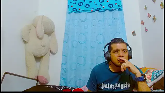 Bix_atrevido from StripChat is Freechat