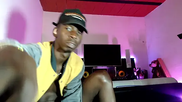 Black_Paradice from StripChat is Freechat