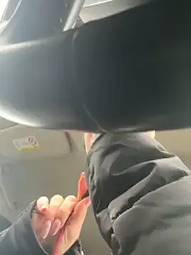 blondegirlx from StripChat is Freechat