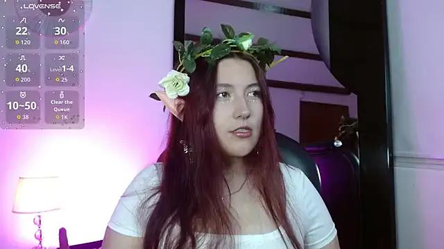 Bluee_moon from StripChat is Freechat