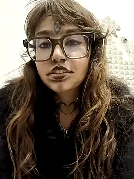 Blulilla69 from StripChat is Freechat