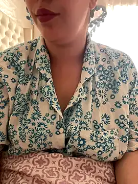 Bold-arabic-vibes from StripChat is Freechat