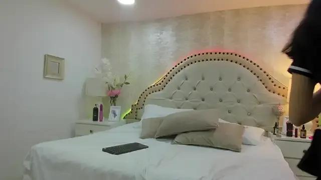 BonnyCutee from StripChat is Freechat