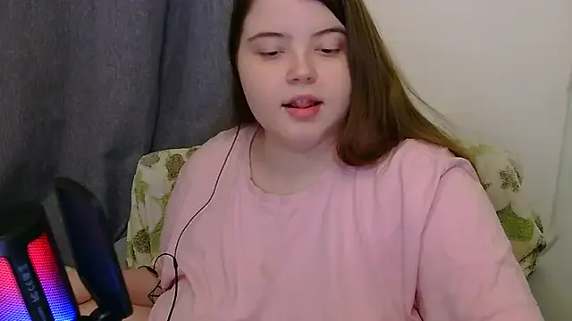 brattyprincessemma from StripChat is Freechat