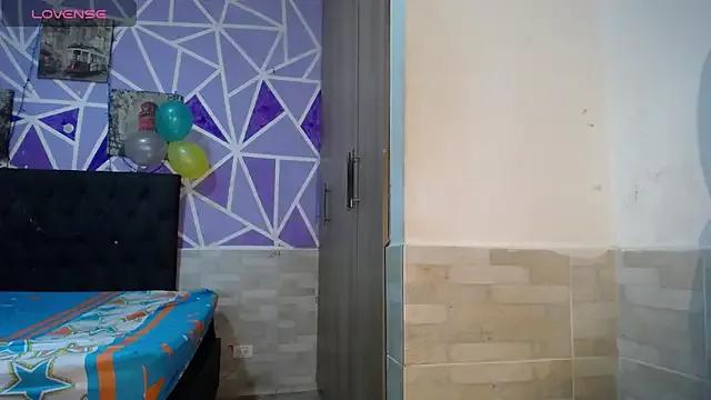 Brittany_and_wizkhal from StripChat is Freechat