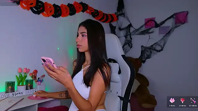 Girls: try live performances with matured performers, from dancing to quirks, in a variety of beautiful sex cams.