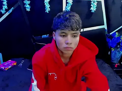 Bruno_Cruzz from StripChat