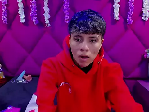 Bruno_Cruzz from StripChat