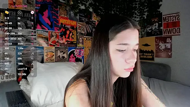 Butterflys1268 from StripChat