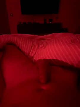 cagoulegrosse from StripChat is Freechat