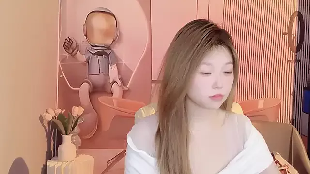 CAICAI_BABY from StripChat