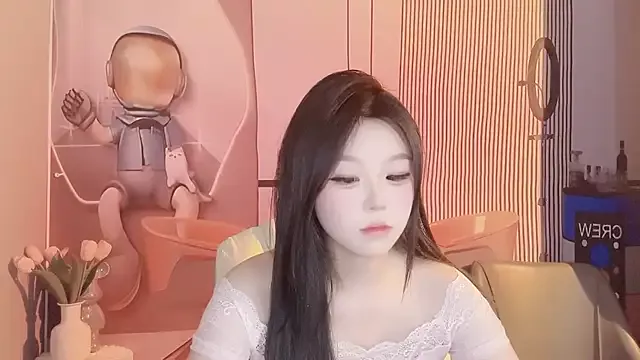 CAICAI_BABY from StripChat